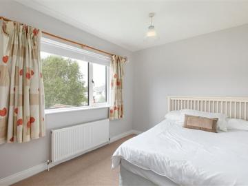 850,000 | 2 Broadford Avenue, Ballinteer, Dublin 16...