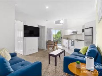 85 Deakin Street, KANGAROO POINT Apartment for rent...