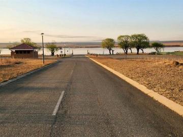 896 m² Land available in Summer Place Estate