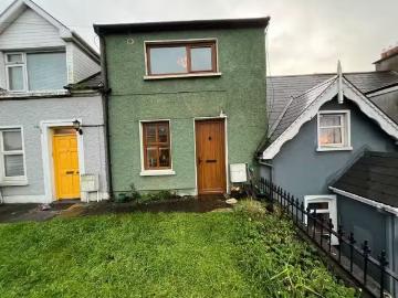 8 Glen View, Old Youghal Road, Dillons Cross, Co. Cork,...