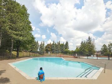 8 Silver Maple Court 1 Bedroom Apartment for Rent at 8...