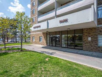 919 Dufferin 1 Bedroom Apartment for Rent at 919...