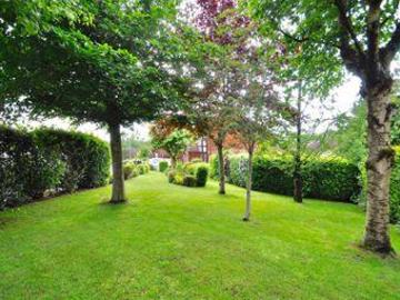 0 Bedrooms Land for sale in Heatherside, Stalybridge SK15