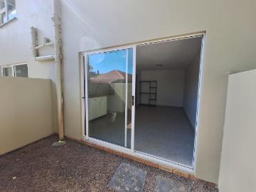 0.5 Bedroom Apartment To Let in Amanzimtoti