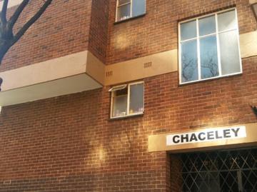0.5 Bedroom Flat To Let in Hillbrow
