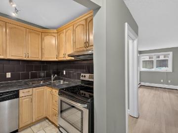 10138 116 Street 1 Bedroom Apartment for Rent at 10138...