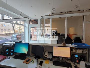 102 m² Ladeneinheit ideal als Büro mit 3 Räumen und...