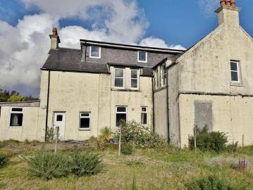 10 bed house for sale