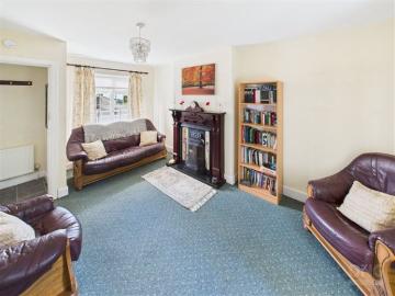 12 John Dillon Street, Tullamore, Co. Offaly, R35 NF80 –...
