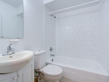 137 Church Street 2 Bedroom Apartment for Rent at 137...