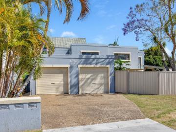 1/52 Falkinder AvenueParadise Point QLD 4216, Australia