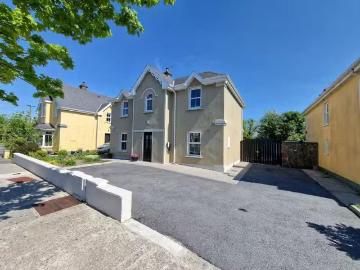 15 Powerscourt, Tulla, Co. Clare, V95D583 is for sale