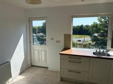 Sale Agreed | 5 Lower Main Street, Cappoquin, Waterford...