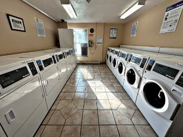 1875 Steeles Avenue West 1 Bedroom Apartment for Rent at...