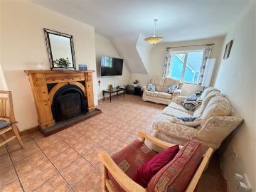 Ref 1233 8 Chapel Field, Dungeagan, Ballinskelligs,...