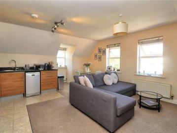 1 bed flat for sale
