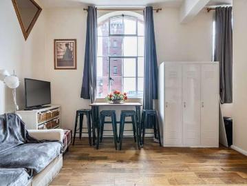 1 bed flat for sale