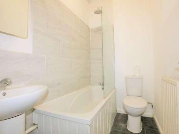 1 bed flat for sale