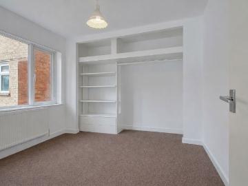 1 bed flat for sale