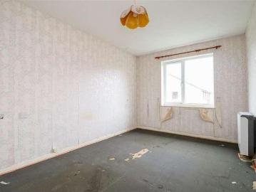 1 bed flat for sale