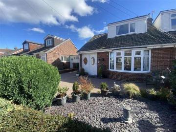 1 bed house for sale