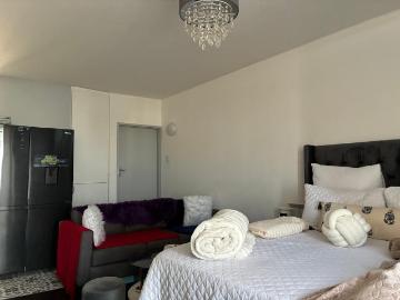 1 Bedroom Apartment / Flat For Sale in Gqeberha Central