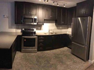 1 Bedroom Apartment for Rent at 700 208 732 57 Avenue...