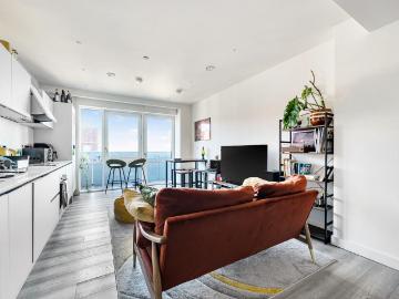 1 bedroom apartment for sale