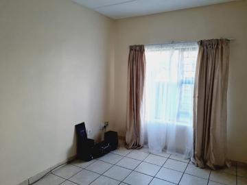 1 Bedroom Apartment in Doringkruin