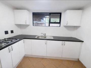 1 Bedroom Apartment in Lyttelton Manor