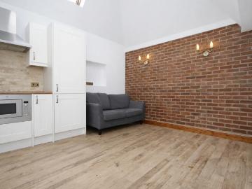 1 Bedroom Flat