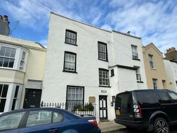 1 Bedroom Flat For Sale In Hastings