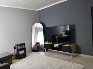 1 Bedroom Flat in Oos Einde