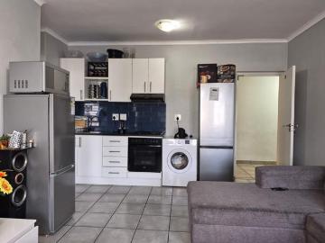 1 Bedroom House in Esterville