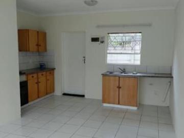 1 Bedroom House in Weltevreden Park