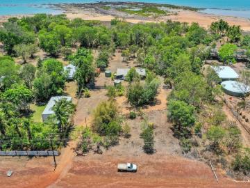 1 Bedroom House WAGAIT BEACH NT 104955621