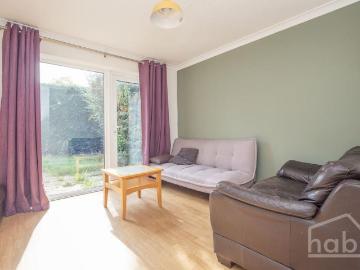 1 bedroom house to rent