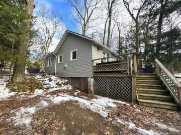 1 Bedroom Home for Rent at 113 Oliver Dr, Tiny, ON L0L 2J0