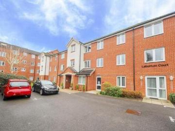 1 Bedroom Retirement Property For Sale In Uxbridge