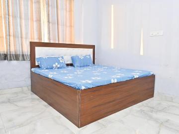 1 RK Apartment in Malviya Nagar for rent Jaipur. The...