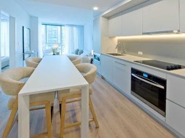 1 Square Phillips Studio Apartment for Rent at 1205...