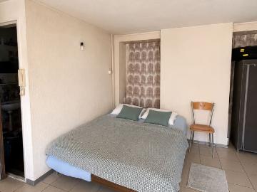 1 Zimmer, 25 m², 2. Stock