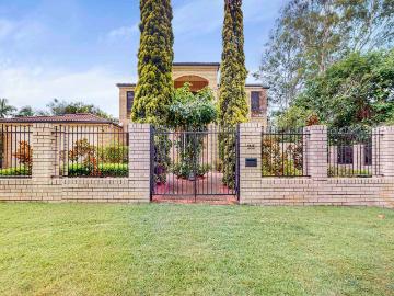 23 Jullyan Street, ALBANY CREEK, QLD 4035