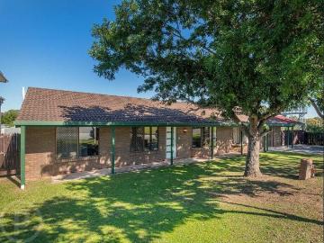 202 BRETON STREET, COOPERS PLAINS, QLD 4108