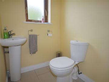 215,000 | Monellan, Killygordon, Co. Donegal Henry Kee &...
