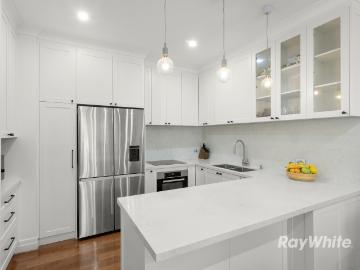2/40 Burke Road, Malvern East, VIC 3145 Townhouse for...