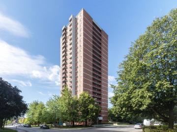 25 Cosburn Avenue 1 Bedroom Apartment for Rent at 25...