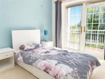 299,000 | 5 Sacra, Tassagard Green, Tallaght, Dublin 24...