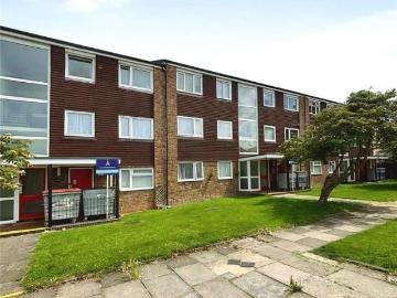 2 bed flat for sale