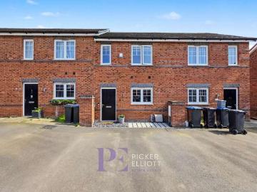 2 bed house for sale